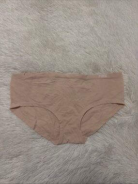 PINK Victoria's Secret Seamless Hipster Panty in Light Nude